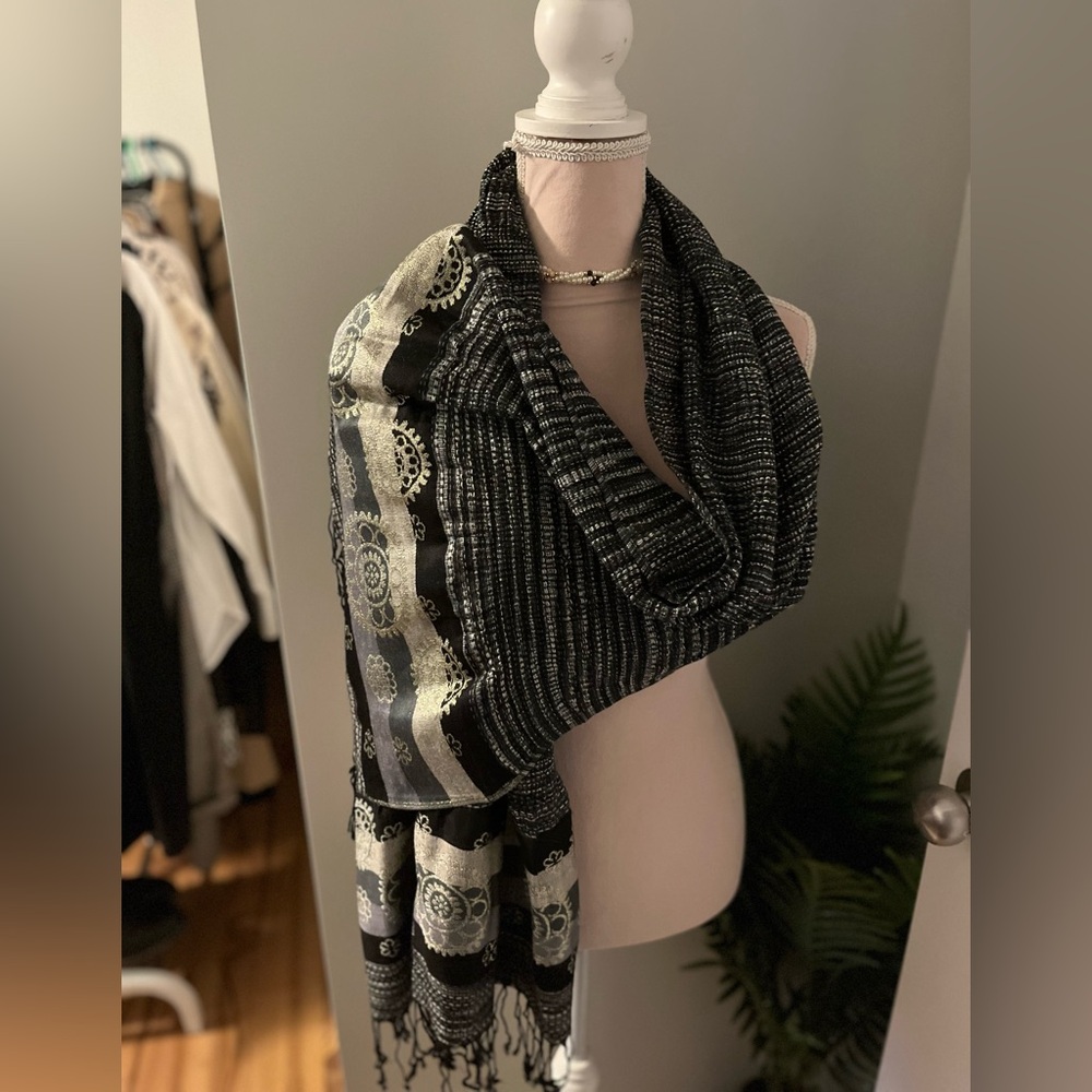 Long black and gray shawl